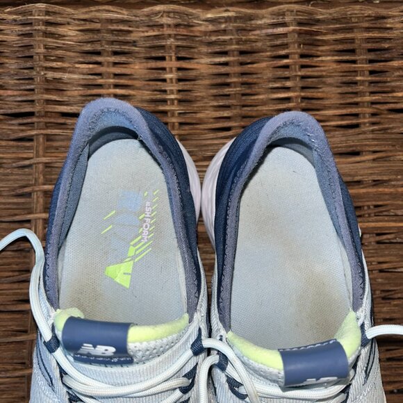 NIKE-INVINCIBLE RUN 3-ZOOM X-JADE ICE -WOMENS SIZE 10 - Picture 11 of 15